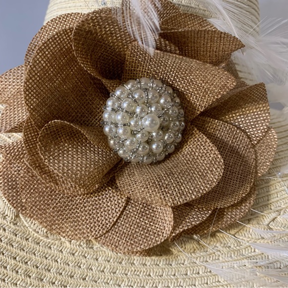 Large Brim 100% Paper Creme Hat One Size - Picture 7 of 10